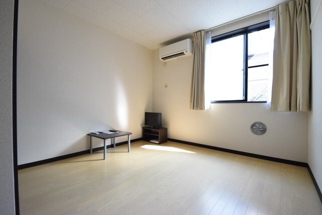 レオネクスト岩澤の物件内観写真