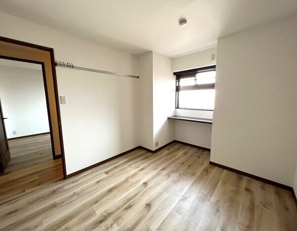 エルパラドールの物件内観写真