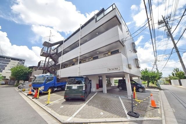 ザ・サム・ハラの物件外観写真