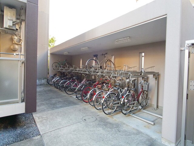 ヴィラ フローリッシュの物件内観写真