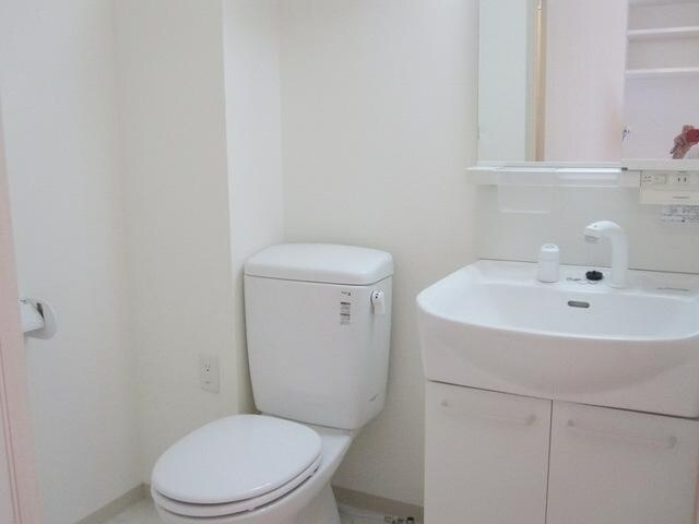 ヴィラ フローリッシュの物件内観写真