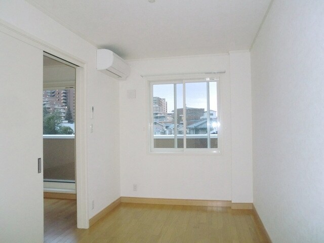 シャルマントミールの物件内観写真