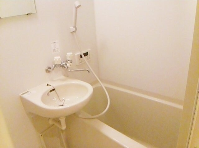 サニーグレイス国立の物件内観写真