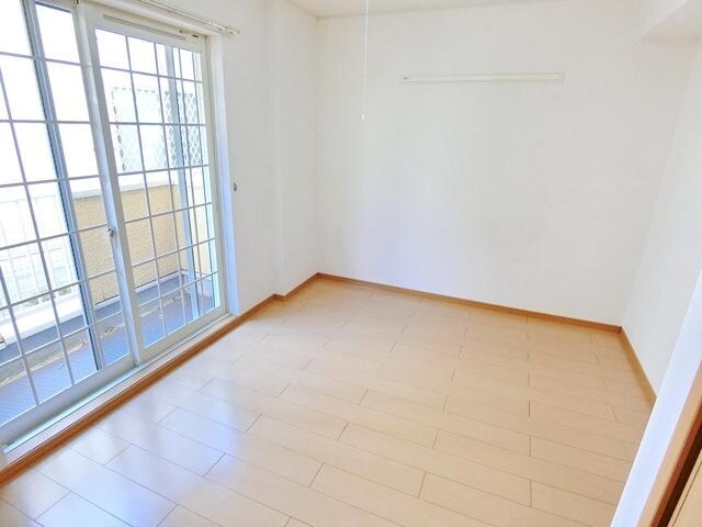 フェリーチェの物件内観写真