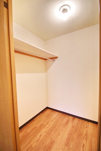 ファインクレスト若葉台の物件内観写真