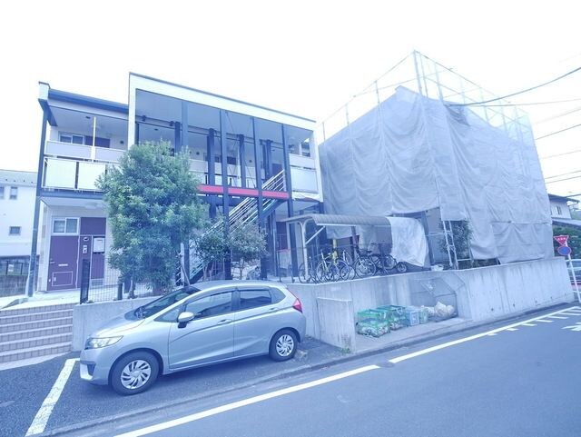 レオパレスハーモニーの物件外観写真