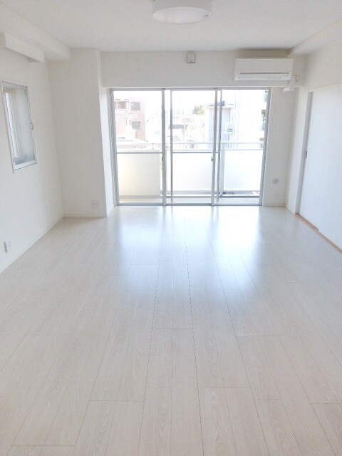 アンビックスつつじヶ丘 B棟の物件内観写真