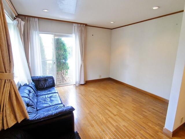 立川市栄町貸家の物件内観写真