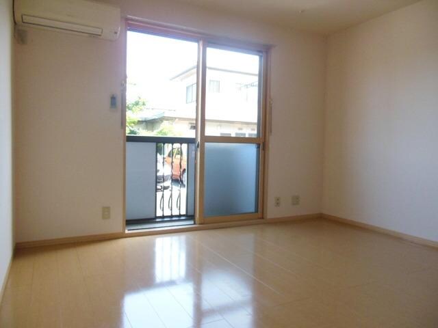 フローラの物件内観写真