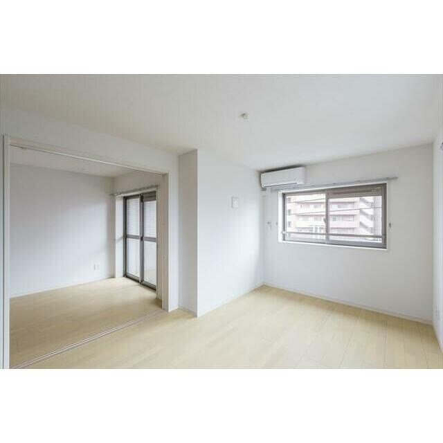 ルーチェ国立ズードの物件内観写真