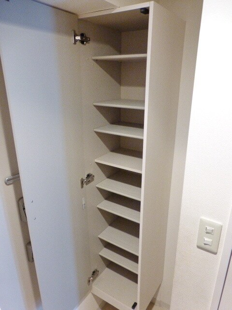 エルスプランドゥールの物件内観写真