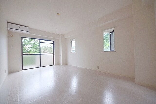 スターライトヴィラ2の物件内観写真