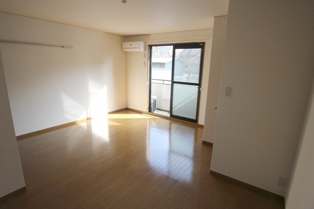 ドエルカルミアの物件内観写真