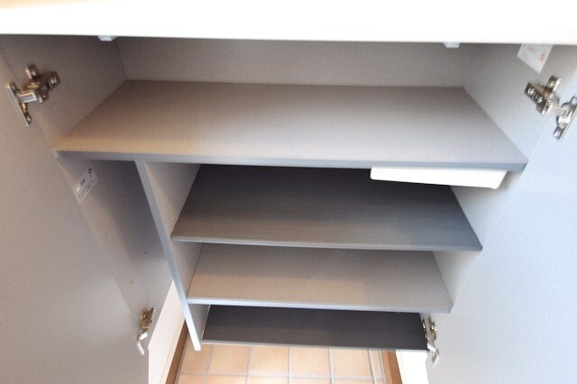 アニックカスールの物件内観写真