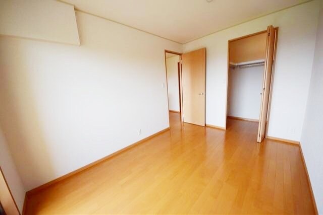 アムールシャンテ是政の物件内観写真