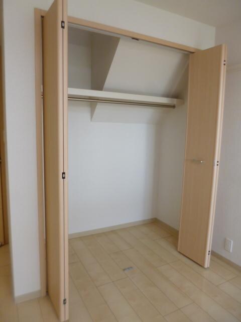 メゾン ラフォーレの物件内観写真