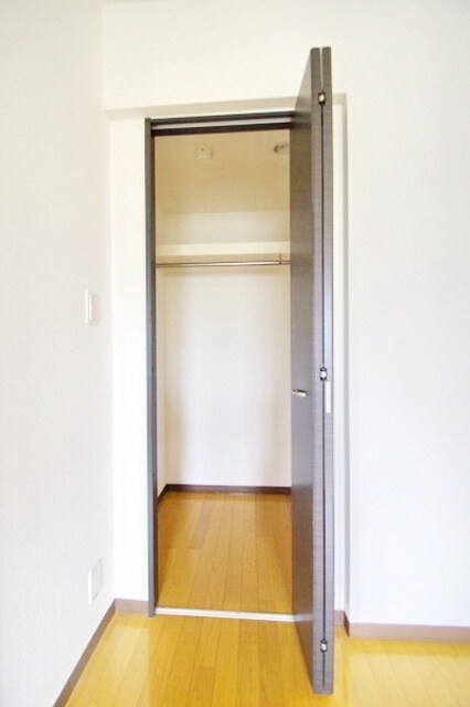 グラン・コンフォールの物件内観写真