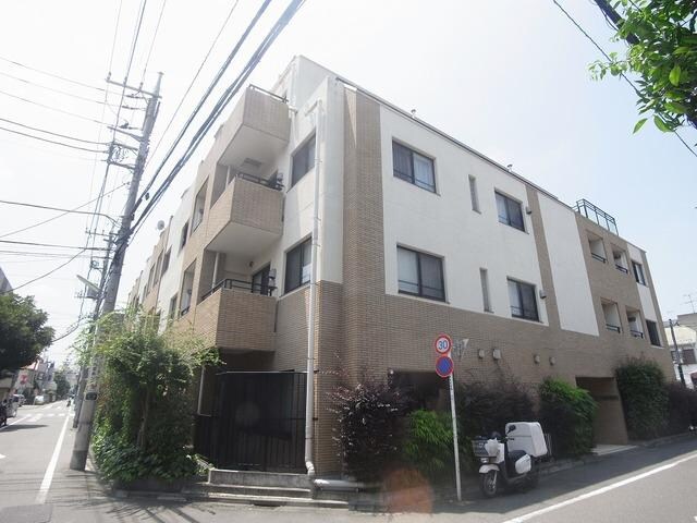 レジデンス三宿の物件外観写真