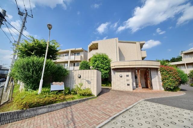 ドルフ喜多見の物件内観写真