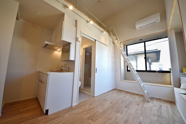 チトカラアパートメントの物件内観写真