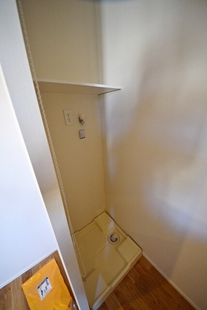 チトカラアパートメントの物件内観写真