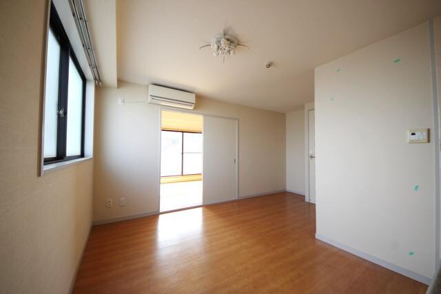 ミール千歳烏山の物件内観写真