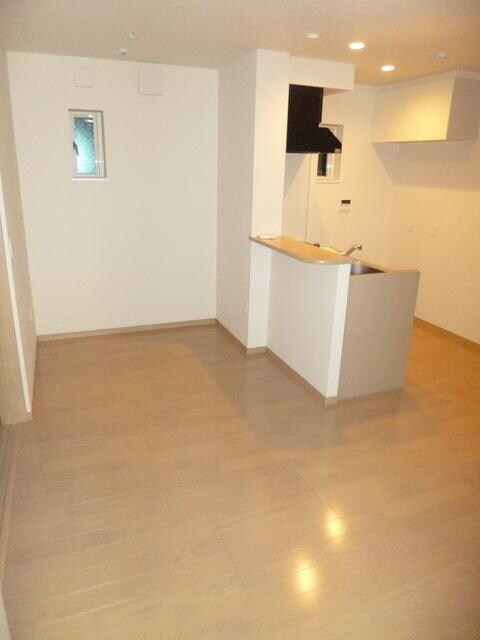 アン・ウィスタリアの物件内観写真