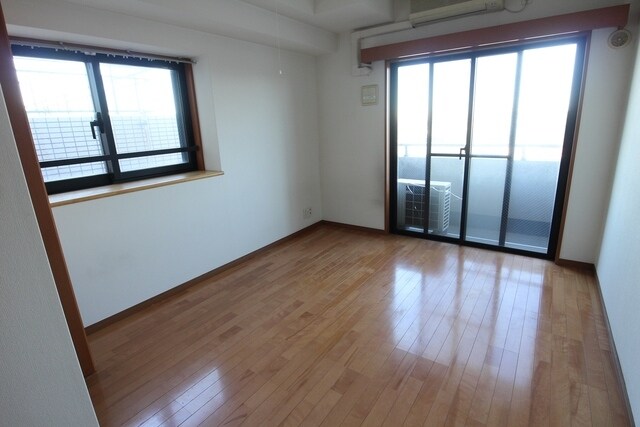 ガラ・シティ駒沢大学の物件内観写真