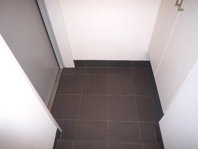 ラグゼガーデン松原の物件内観写真