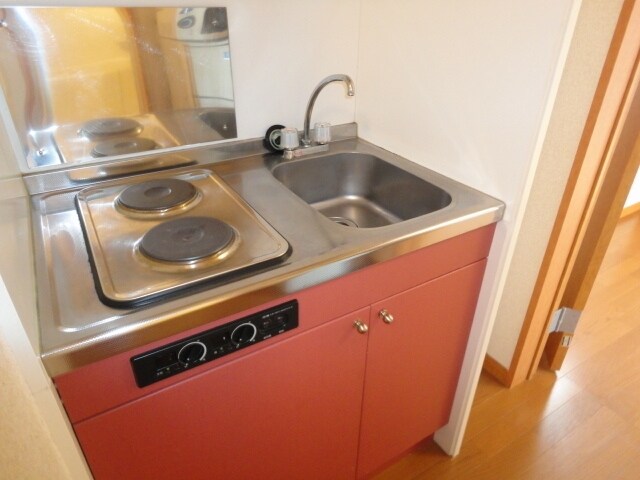 レオパレスイースト浅川の物件内観写真