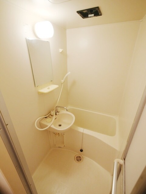 レオパレスDEEPFORESTの物件内観写真