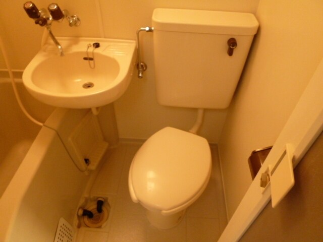 エスポワール百草園10715456の物件内観写真