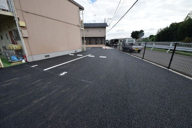 ウエストウイング平和の物件内観写真