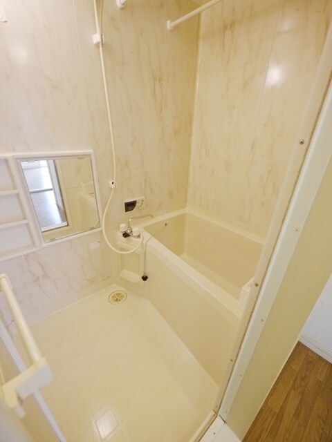 メイプルハイツの物件内観写真