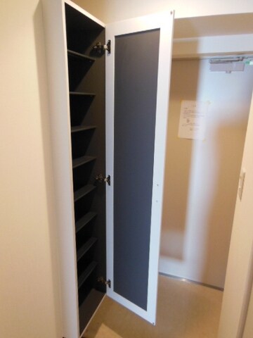 ジーヒルズ中町の物件内観写真