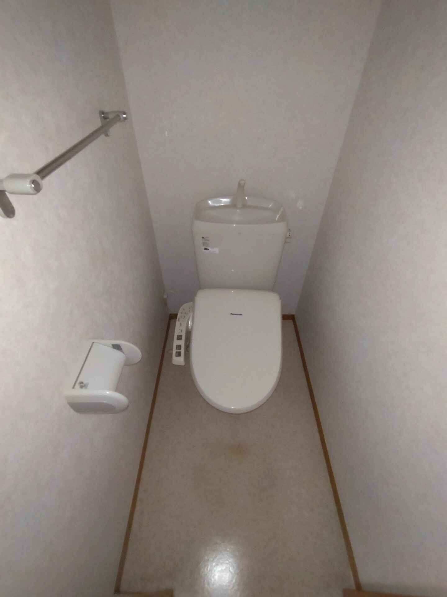 ジュネスIの物件内観写真