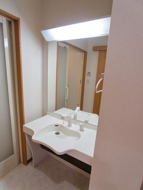 コンフォートフラッツIIIの物件内観写真