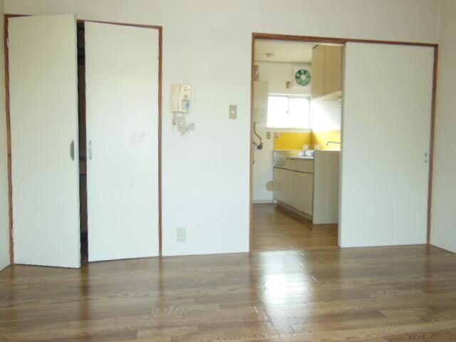 エステートピア富士森 2号棟の物件内観写真