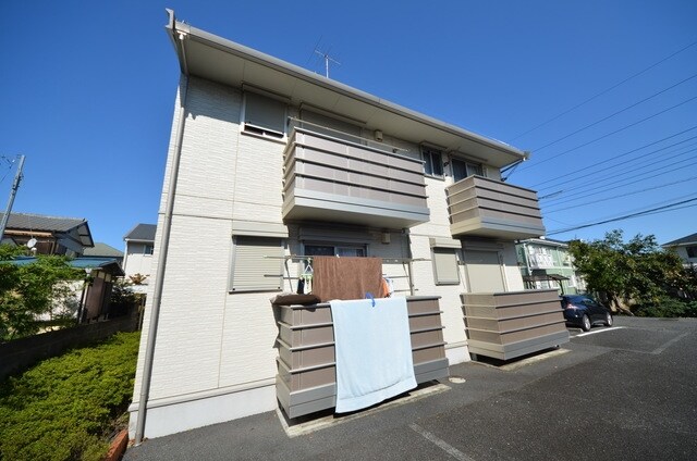 ホワイトミーティア A棟の物件外観写真