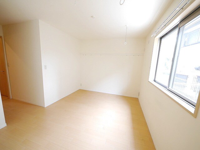 ハピネスIIIの物件内観写真