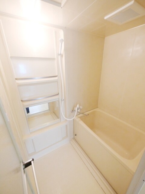 ロイヤルタウン下九沢の物件内観写真