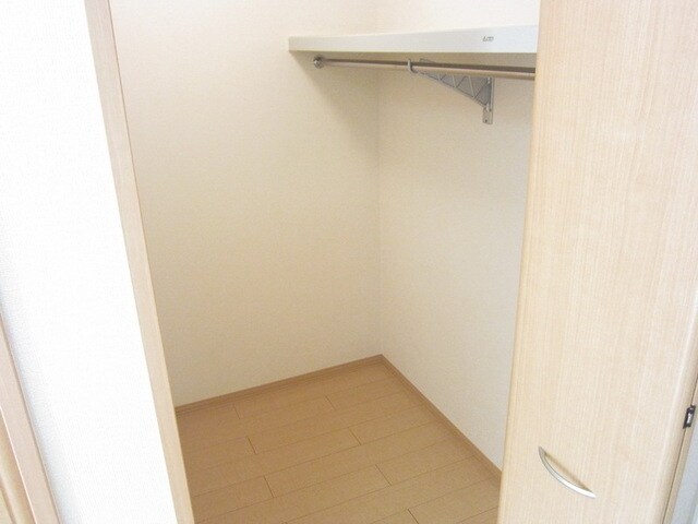 ファミール多摩平の物件内観写真