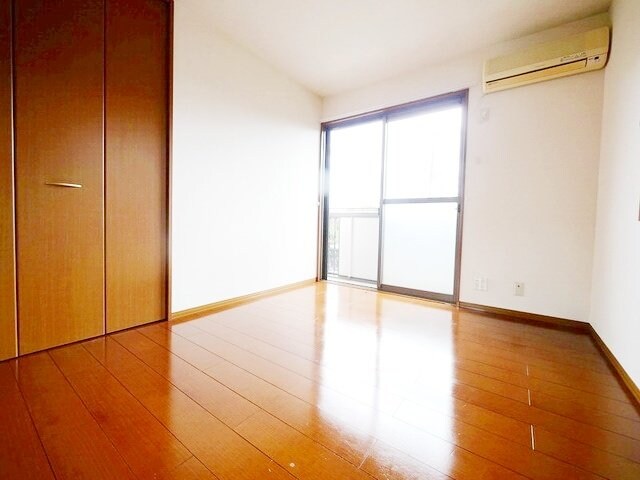 プリヤンモアの物件内観写真