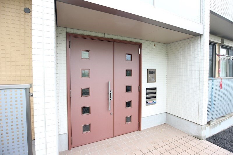 グレンツェ・アヴニールA・Bの物件内観写真