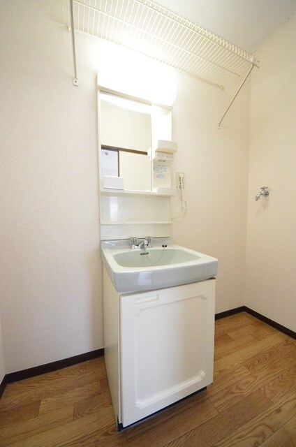 ビューハイツウィンディアBの物件内観写真