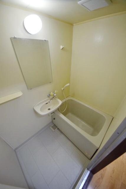 クレセントKOYOの物件内観写真