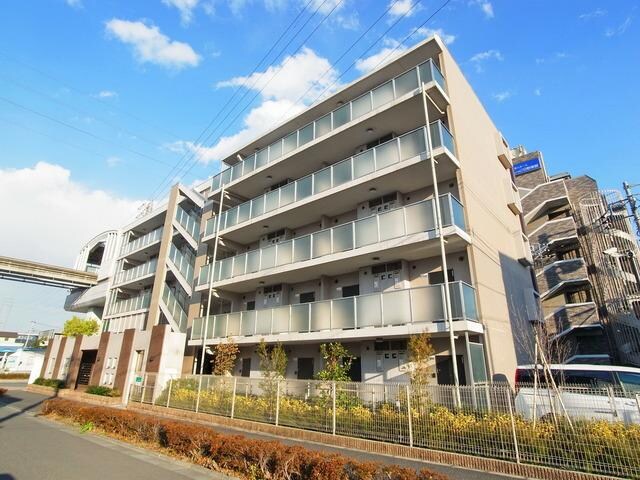 ヴィラフローリッシュの物件外観写真