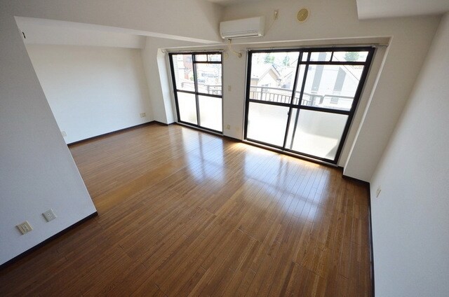 クオリアテラス千人町の物件内観写真