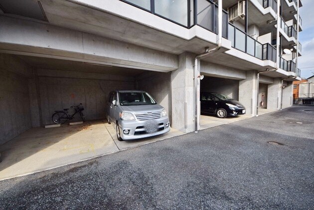 カレラエイトの物件内観写真