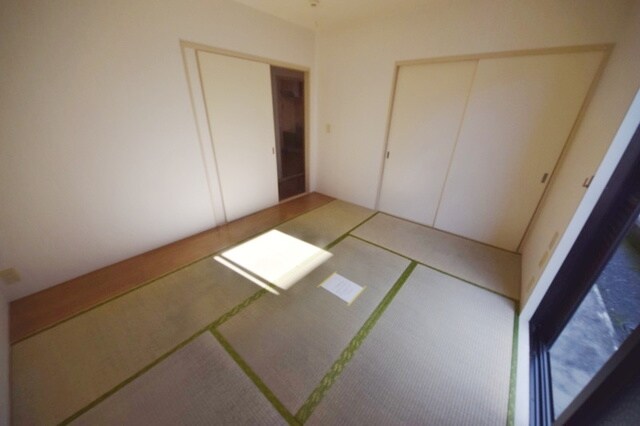 アンバービレッジSの物件内観写真